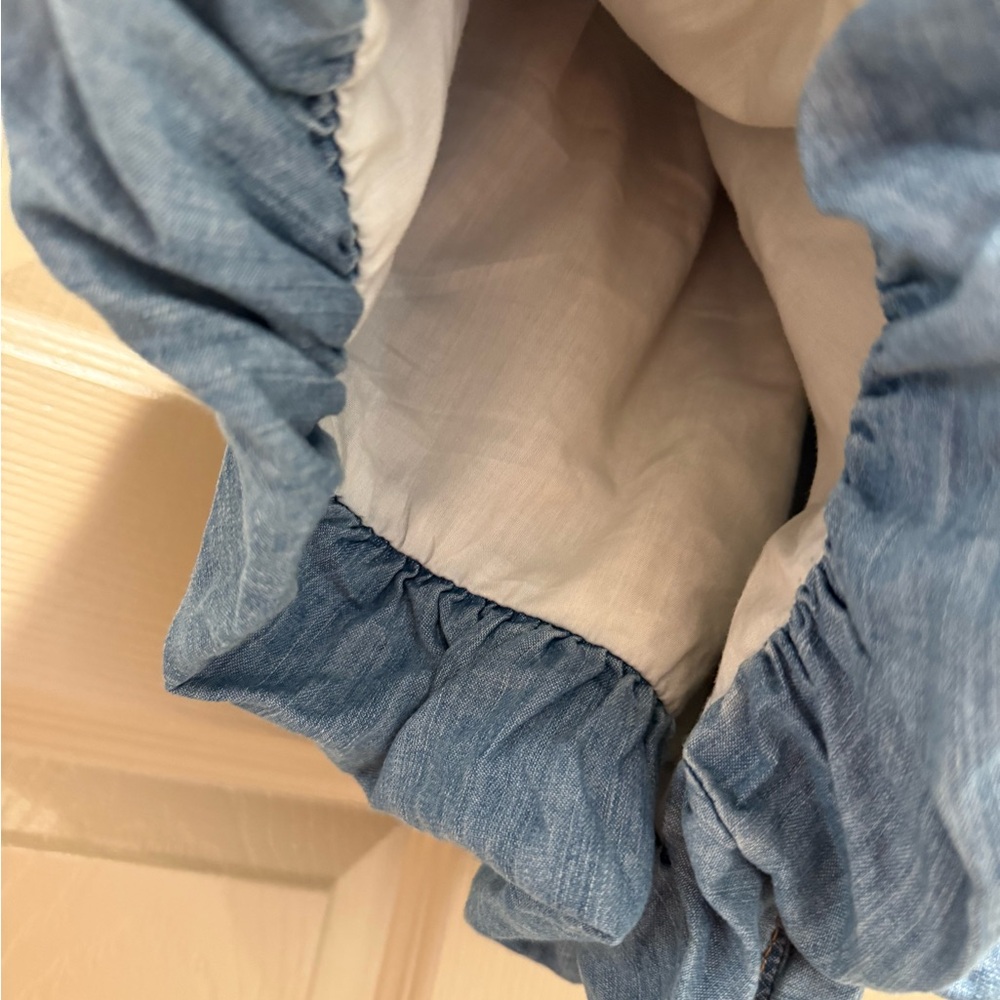 Victoria's Secret Denim Skirt with pockets zipper in the front with a button . - Picture 6 of 11